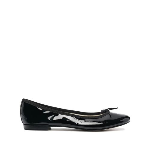 Glossy Flat Ballerina Shoes