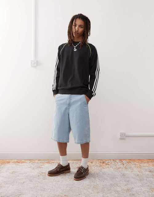 Adidas adicolor piping crewneck sweatshirt in black / white