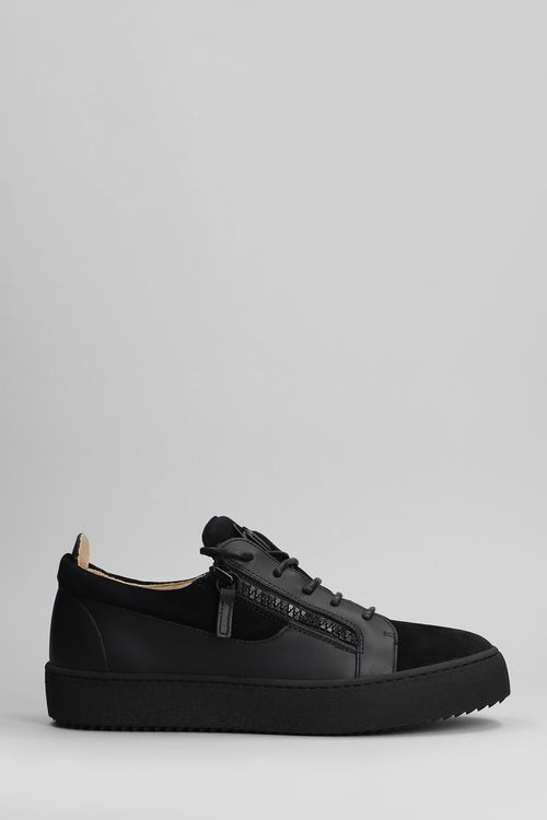 Gz94 Sneakers In Black Suede