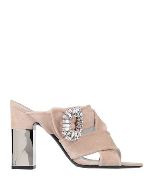 Woman Sandals Blush