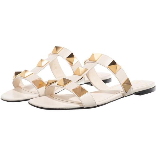 Valentino Garavani Slippers & Mules - Roman Stud Slide Sandals - creme - Slippers & Mules for ladies