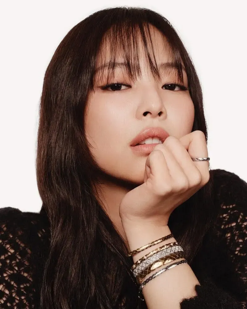 Jennie of BLACKPINK Shines in Chanel's Latest "Coco Crush" Collection