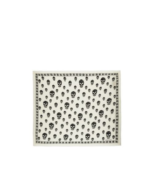 Skull Printed Frayed-Edge Scarf