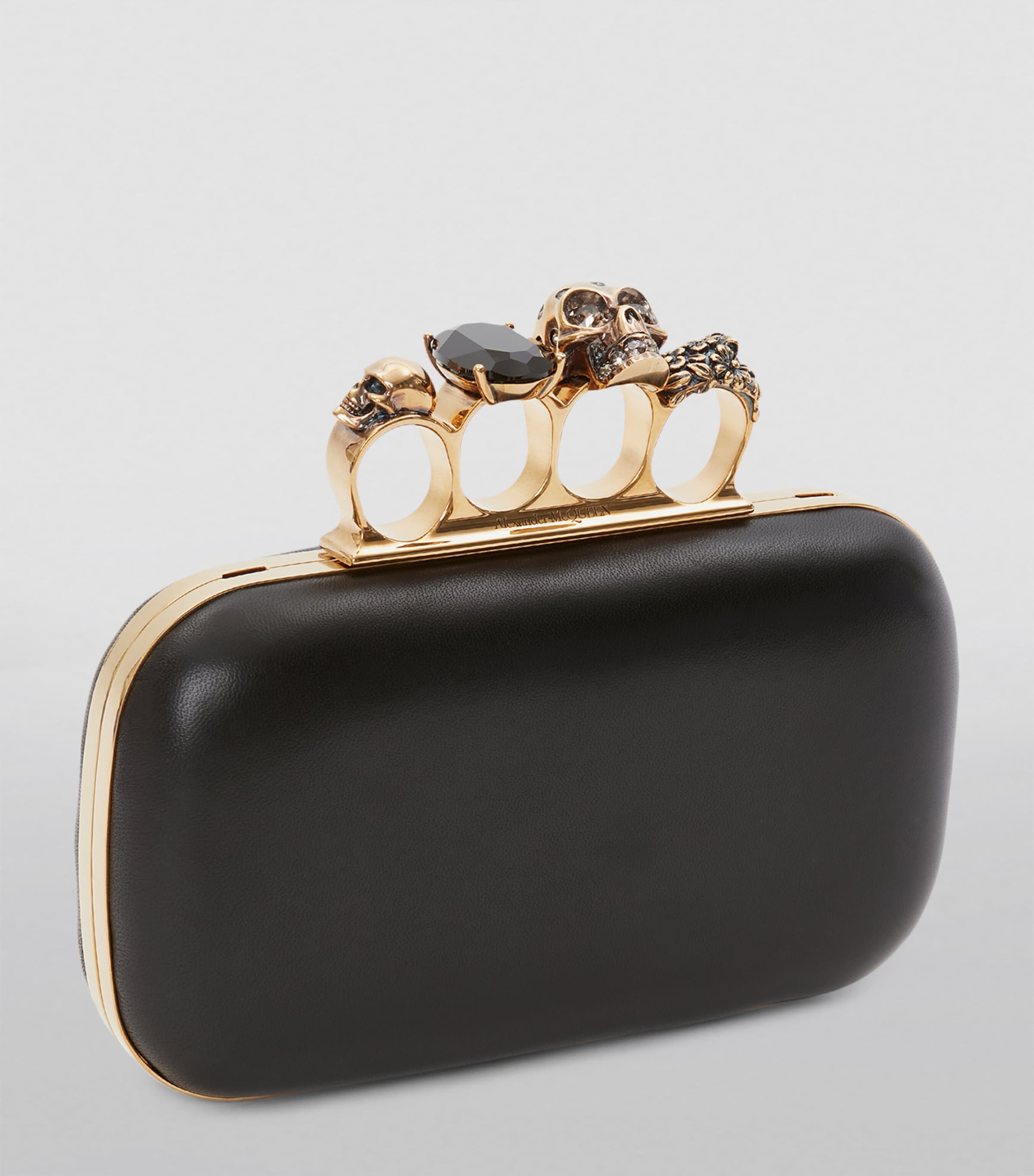 Skull Four-Ring Clutch Bag