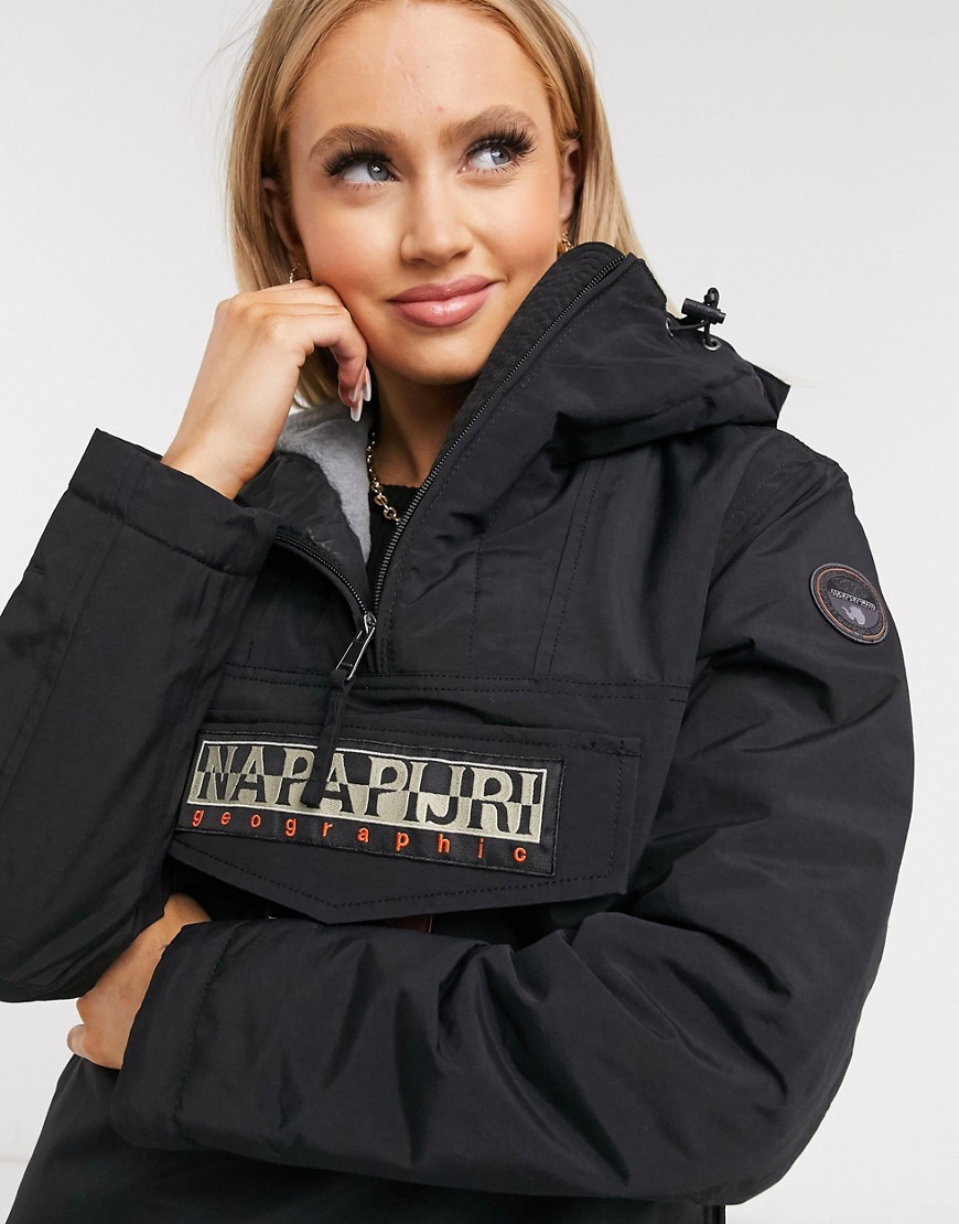 나파피리 여성 블랙 컬러의 레인포레스트 윈터 재킷