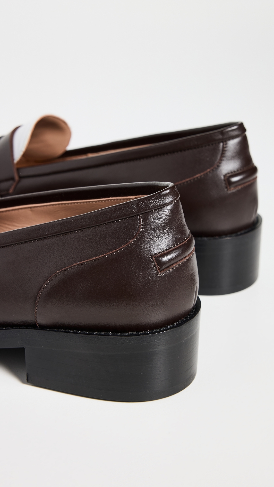 Keiona Loafers Ebony/White