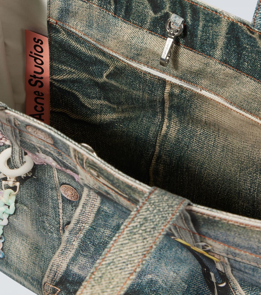 Trompe l'oeil canvas tote bag