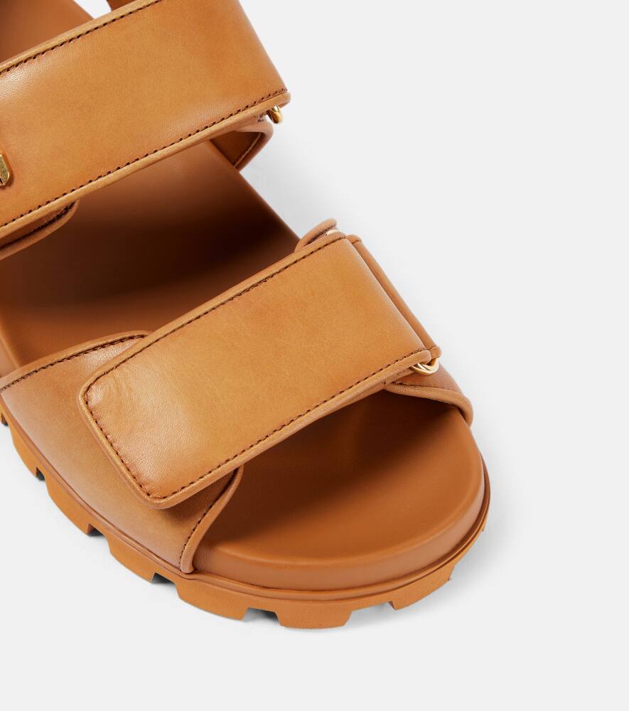 Logo leather sandals