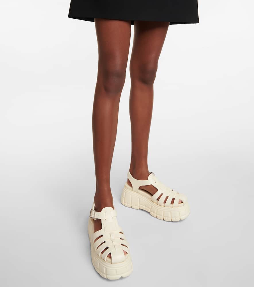 Fisherman platform sandals