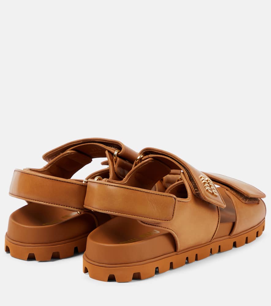 Logo leather sandals