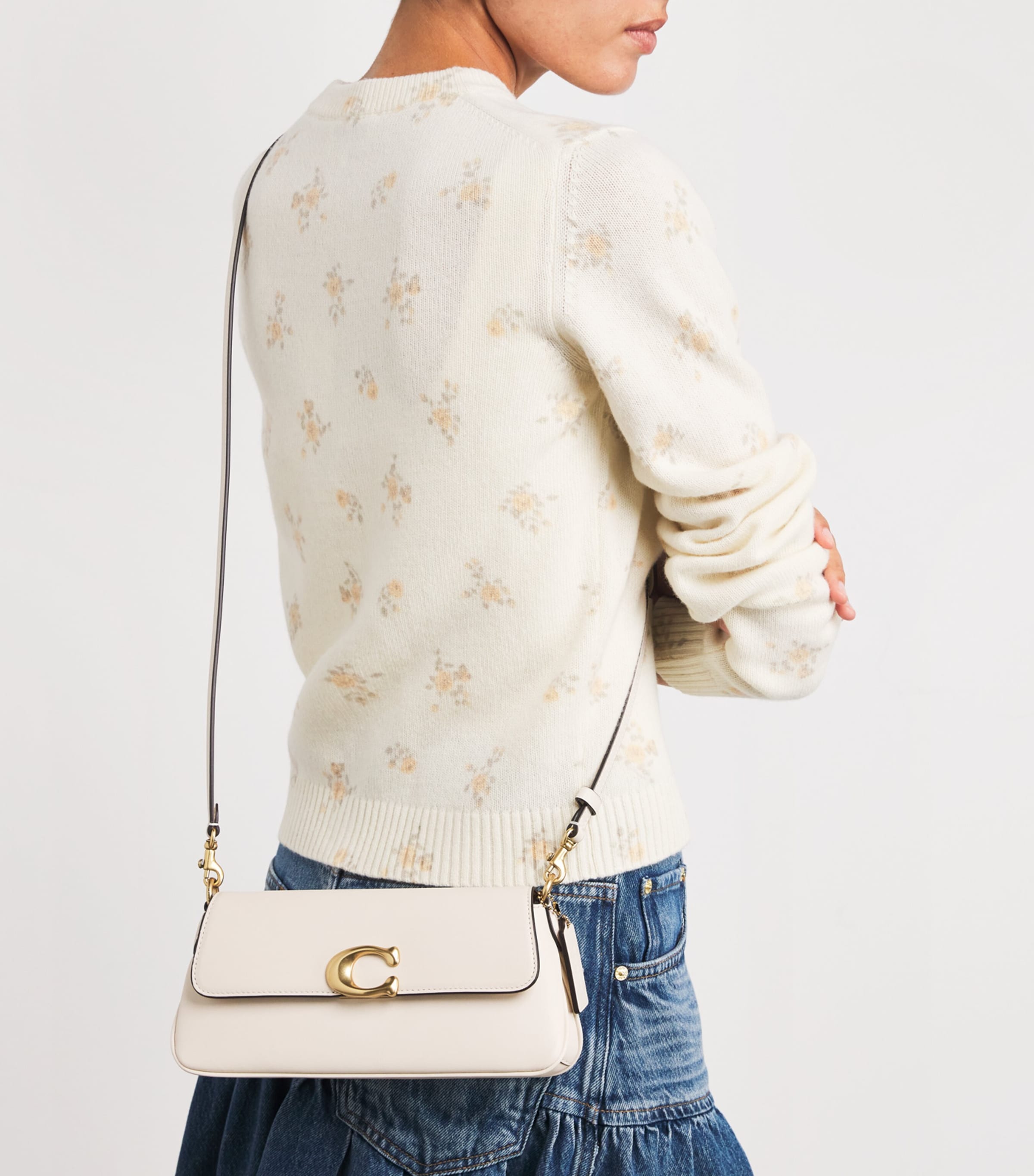 Calf Leather Jet Shoulder Bag