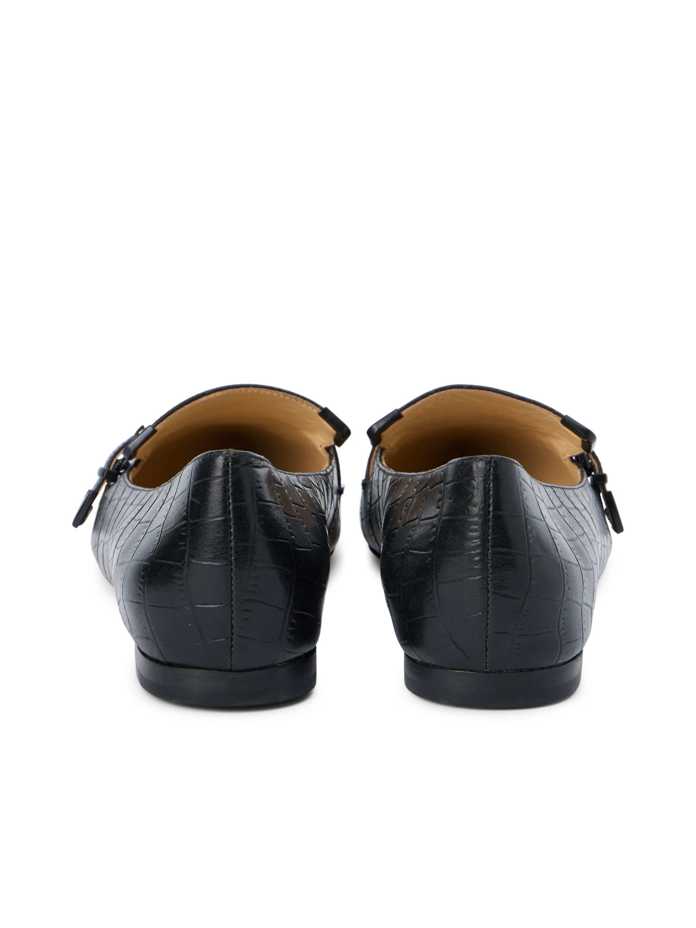 Brielle Loafer In Black Croco