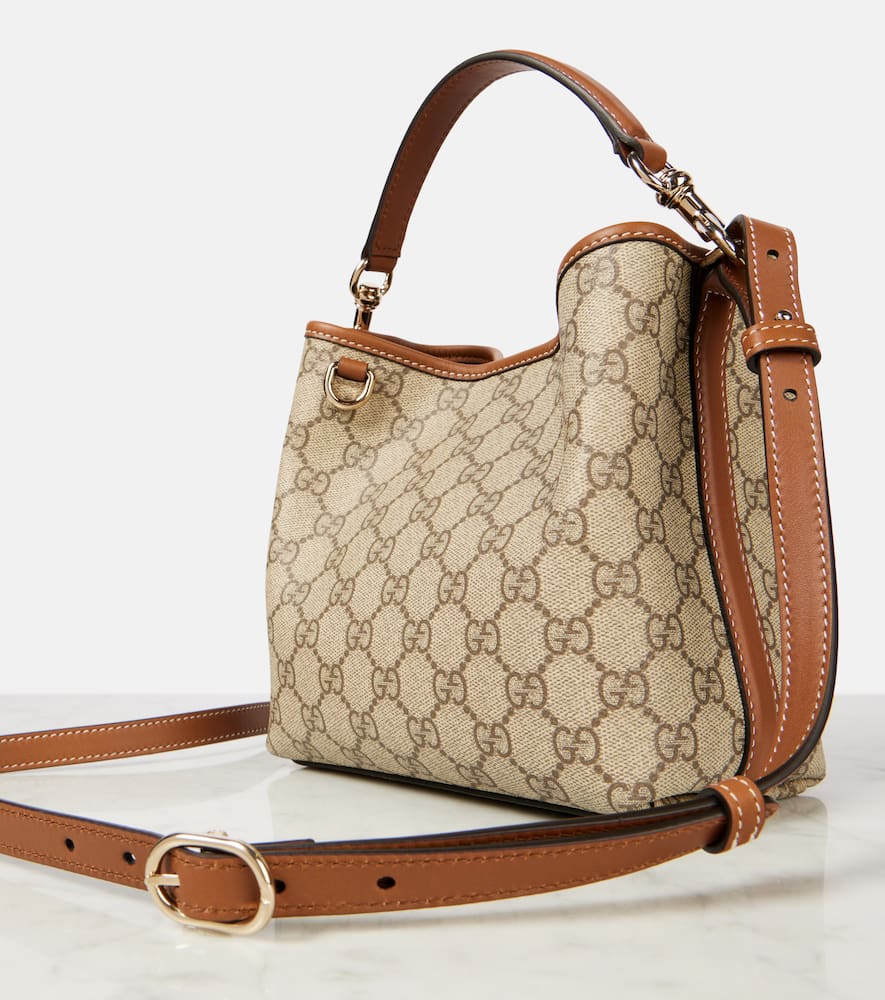 GG Emblem Small bucket bag