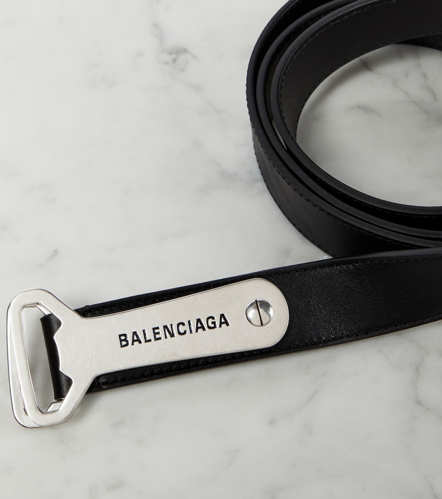 Balenciaga Bottle Opener Dリングレザーベルト - Realry