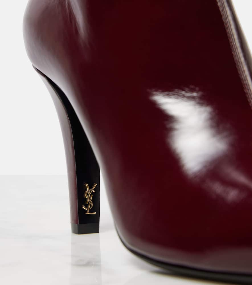 Saint Laurent Jill 95 leather ankle boots
