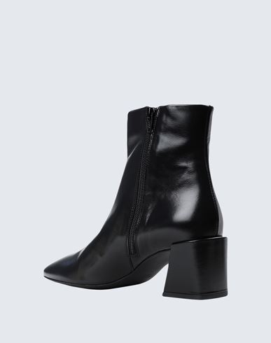 Furla Block Ankle Boot T.60 Woman Ankle boots Black - Realry: A