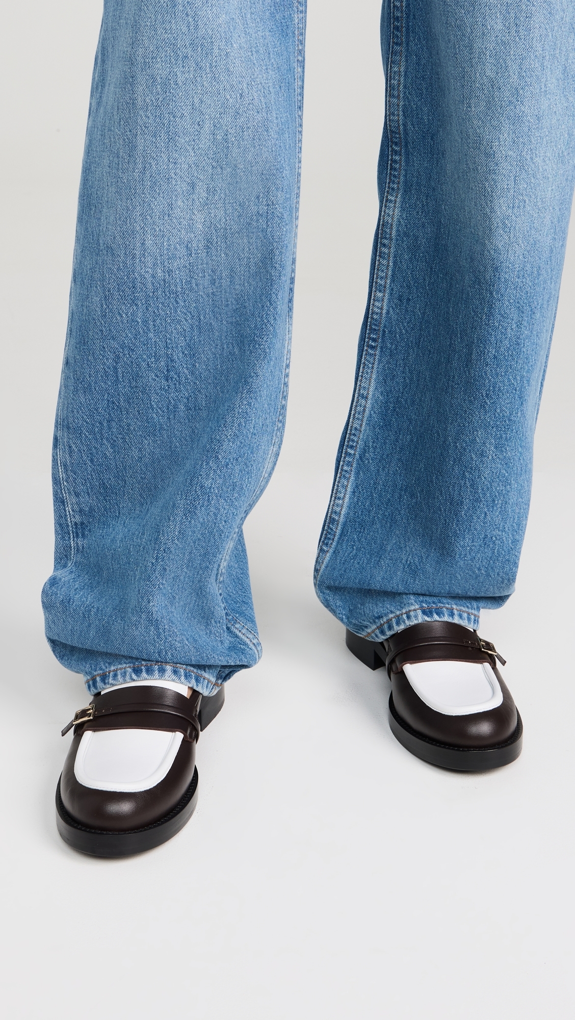 Keiona Loafers Ebony/White
