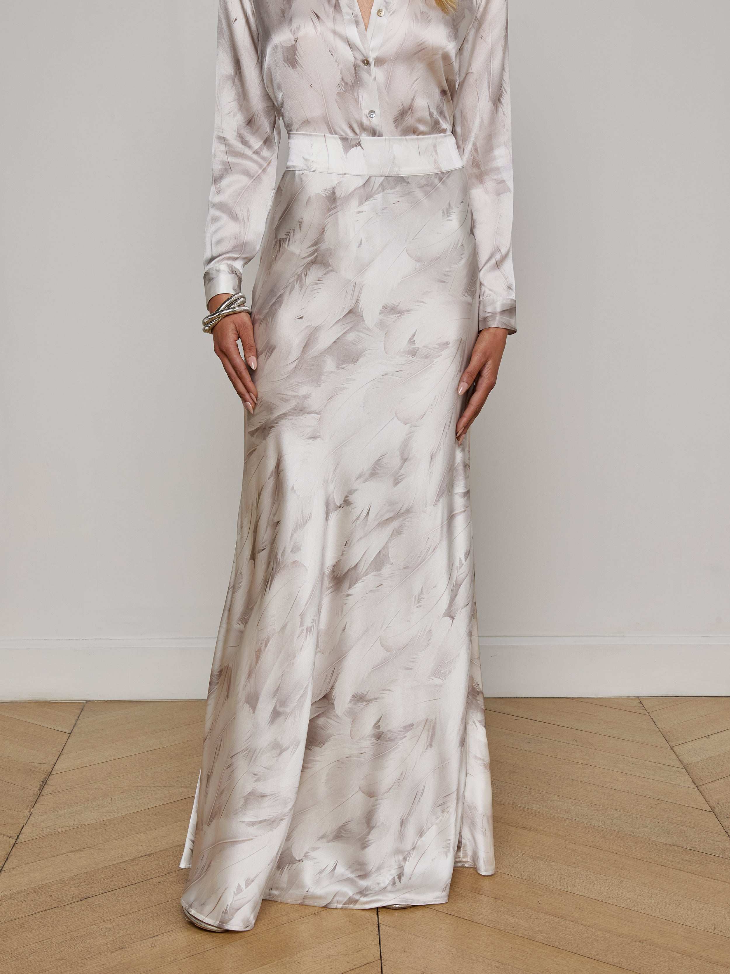 Ryker Silk Maxi Skirt In White Feather Print