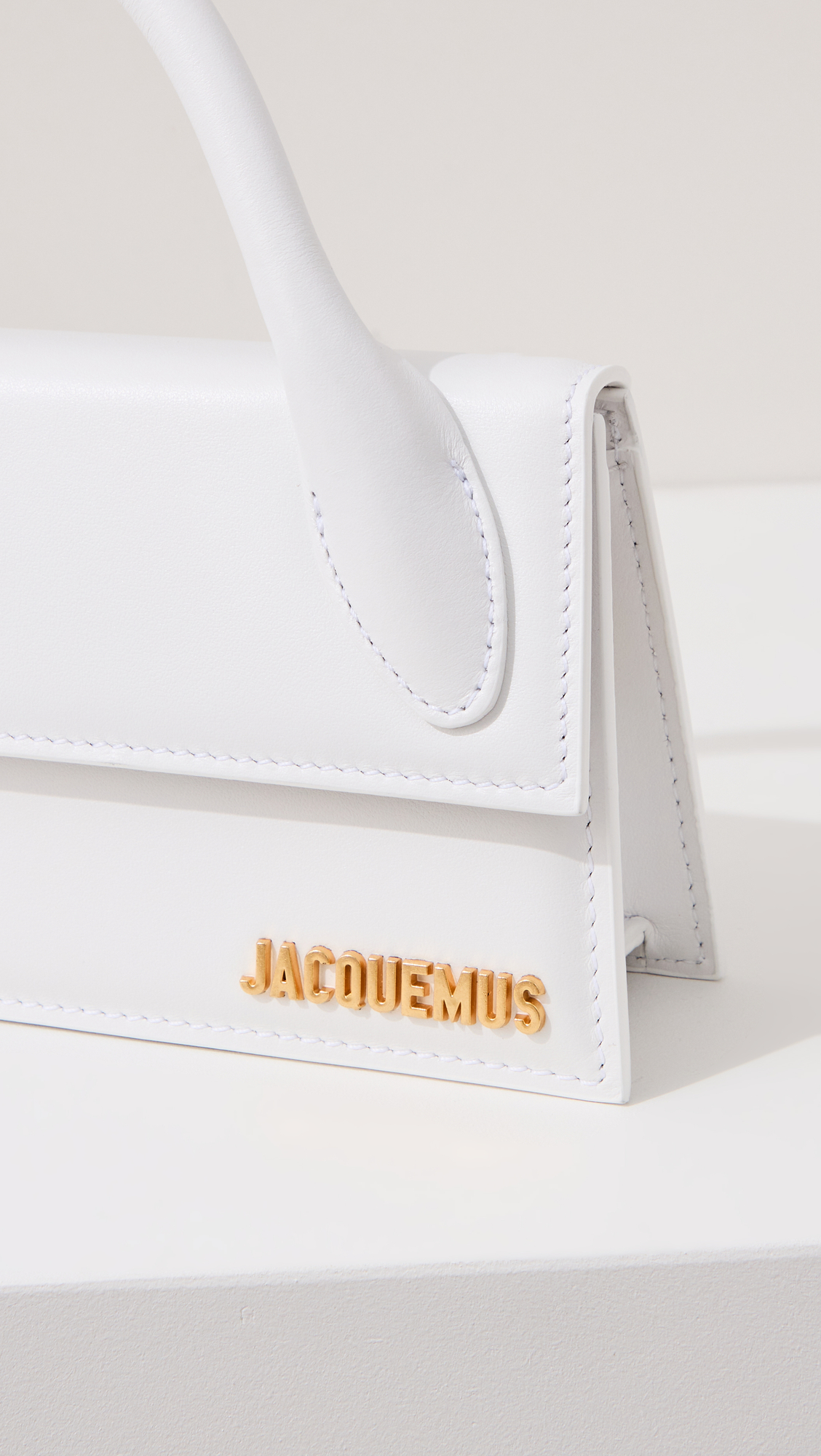 Jacquemus Off-White Le Papier Le Chiquito Long Shoulder Bag - Realry: A  global fashion sites aggregator