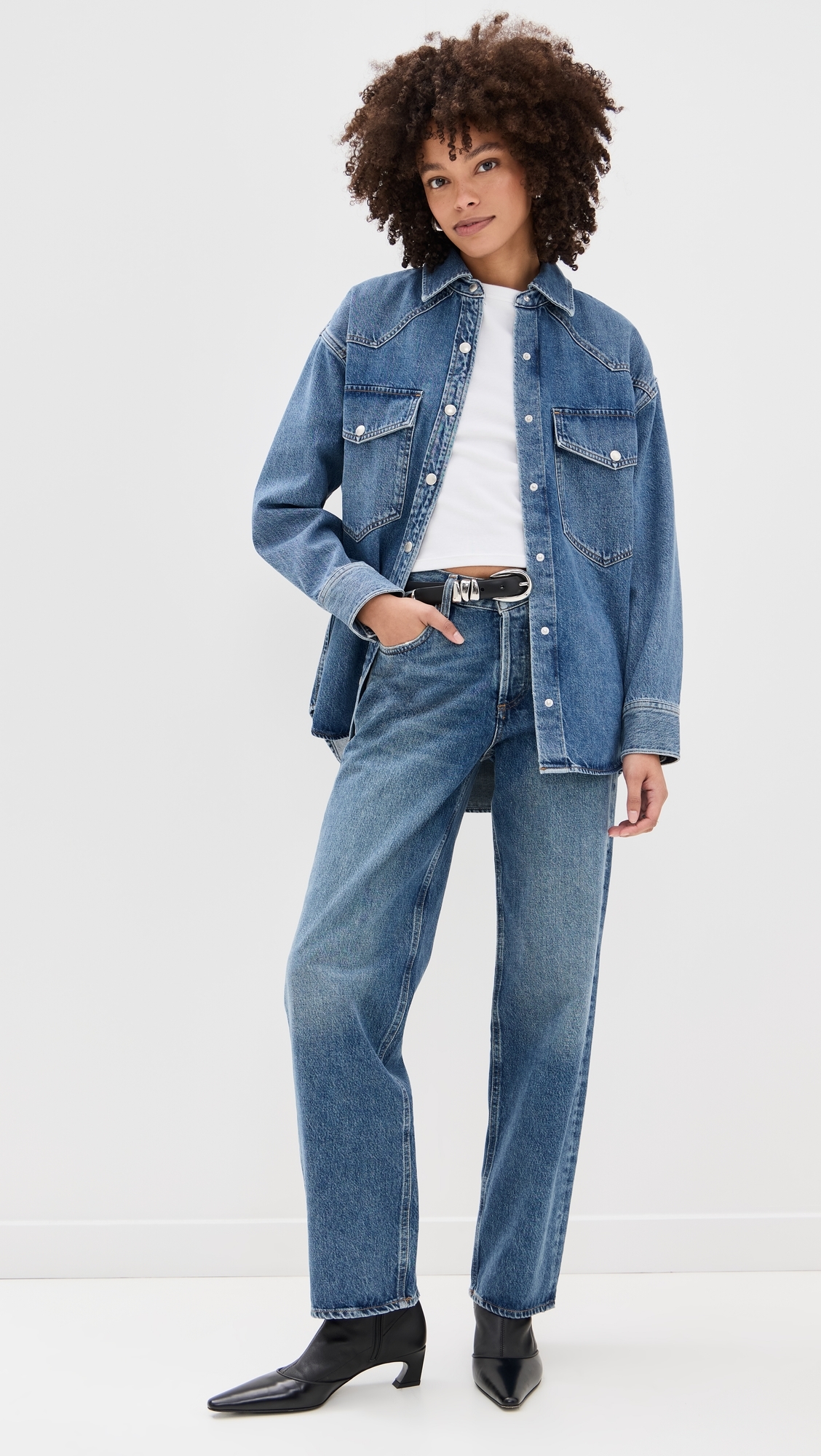 Lotta Shirt Hollow
