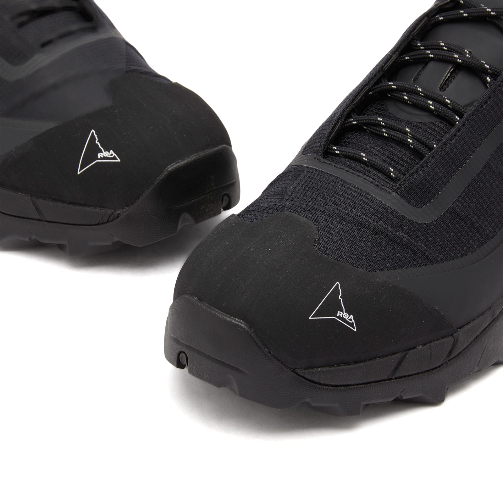ROA Men's Katharina Light Sneaker in Black