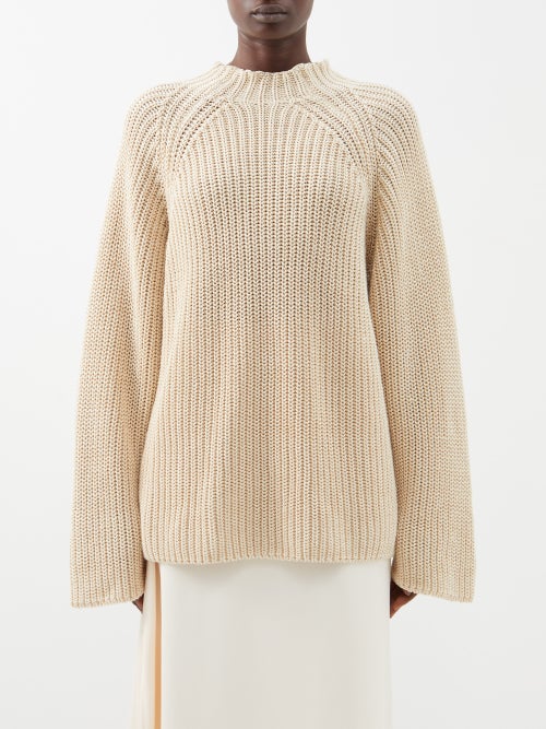 토템 High-neck knit sweater